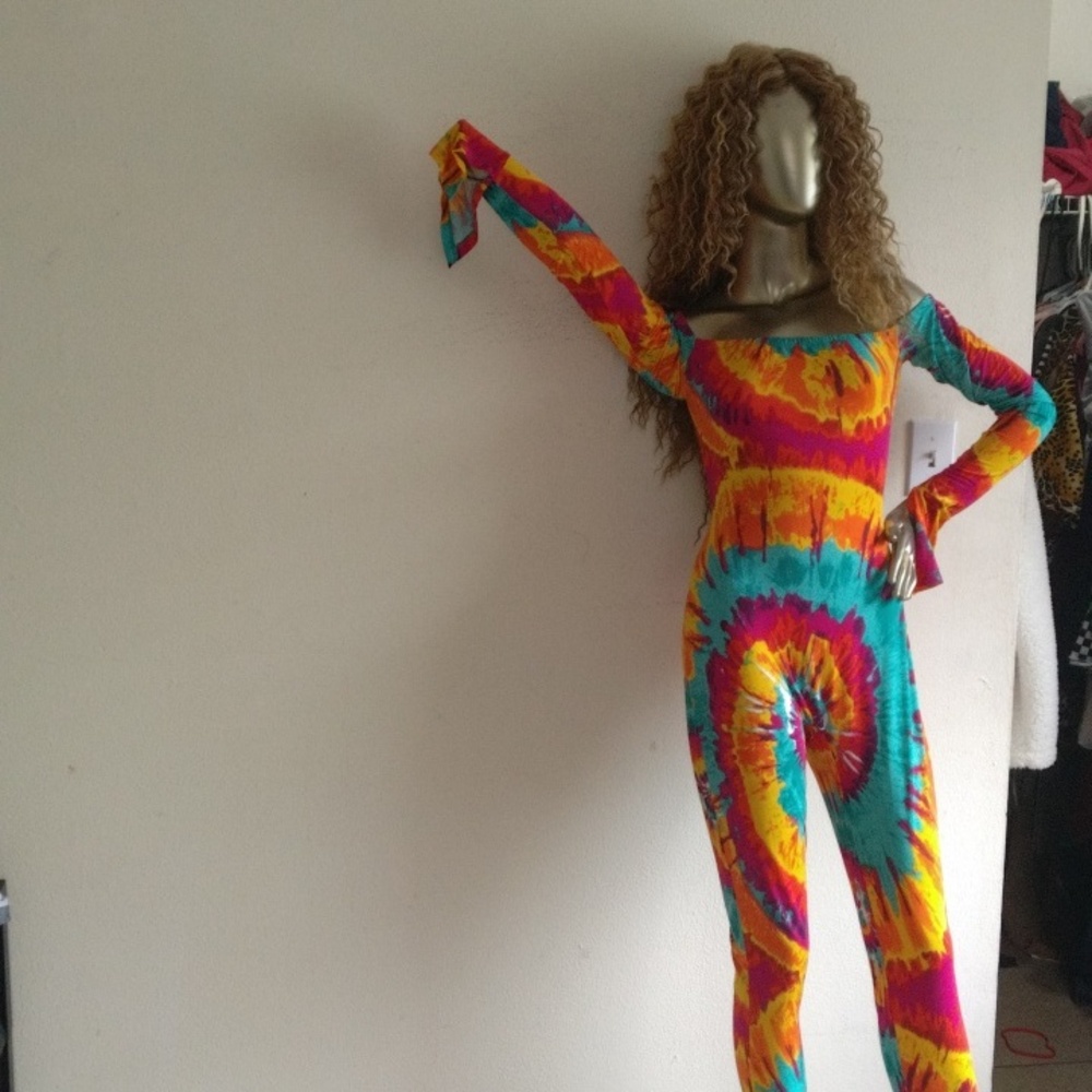 Fashion Nova colorful jumpsuit size large rainbow tie dye colors